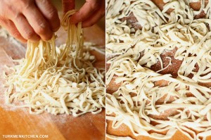 Pick up the noodles with your hands, gently shake off the excess flour, and spread them out.